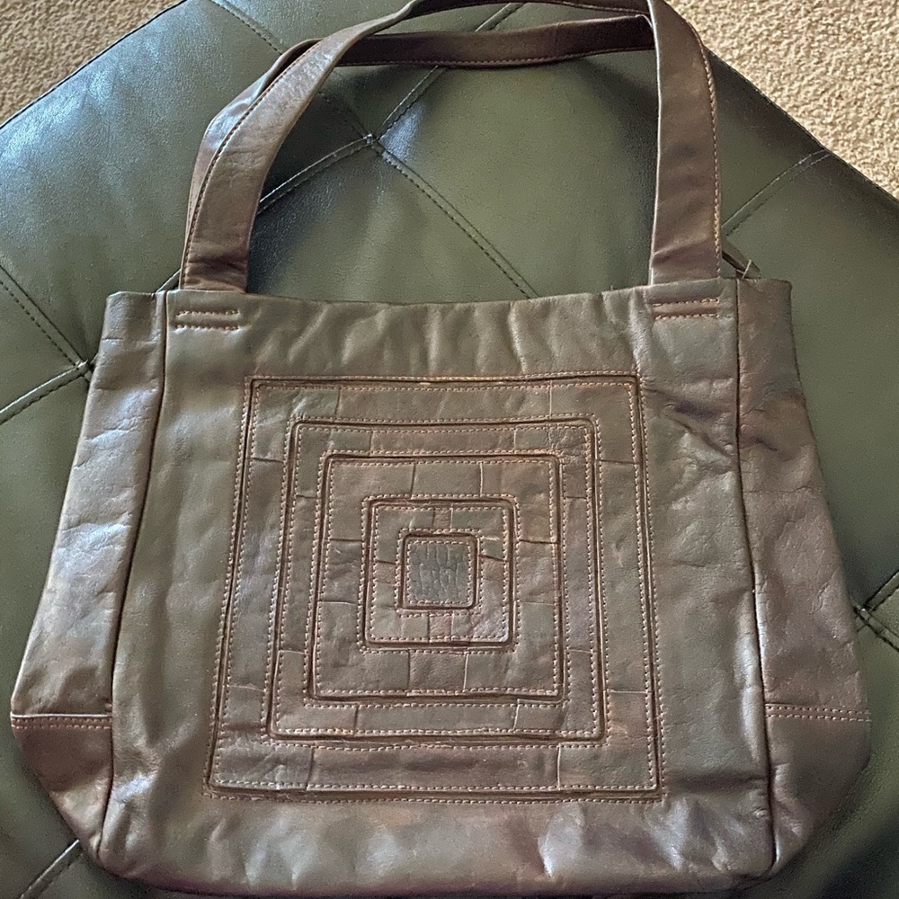 Nino Bossi Genuine Leather Tote/Shoulder Bag.